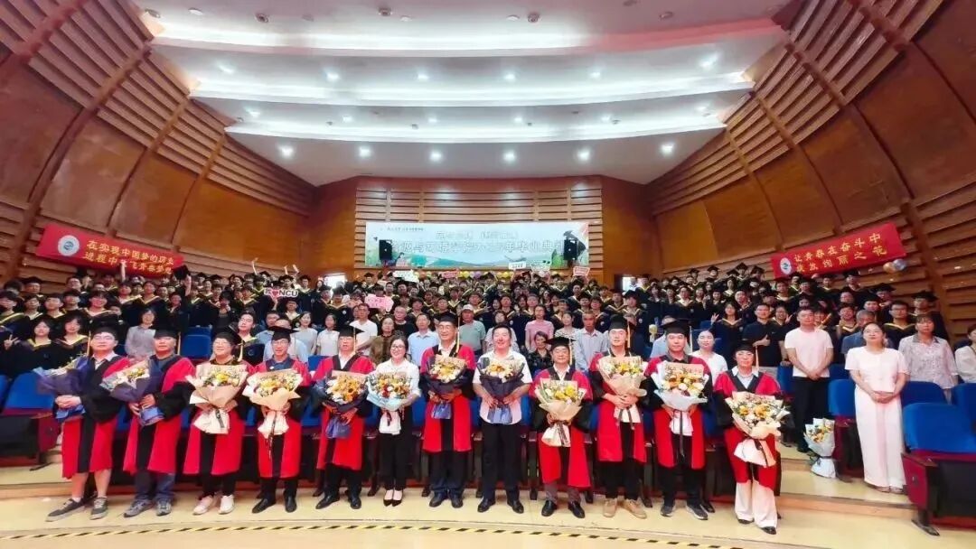 b2778ce42195415687d06fb0ddb98f01.jpg b2778ce42195415687d06fb0ddb98f01.jpg