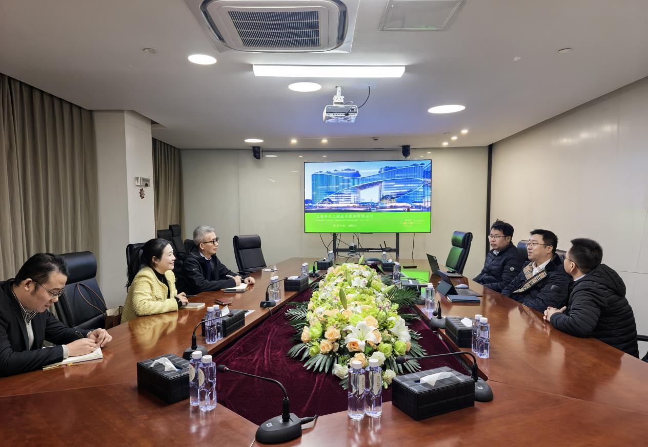 ce6c61dfff0b4ff8898bb79e8549674f.jpg ce6c61dfff0b4ff8898bb79e8549674f.jpg